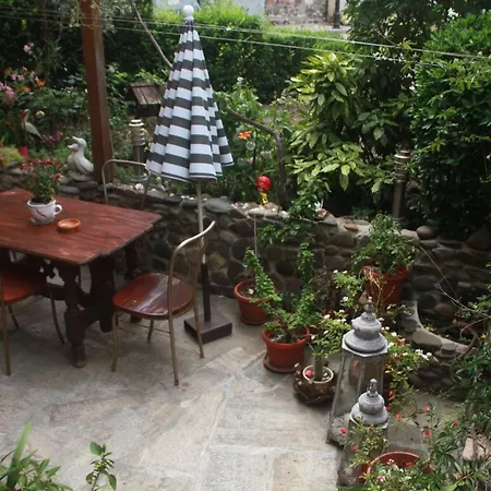 Отель Family Emilia