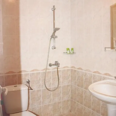 Family Emilia 3* Созополь