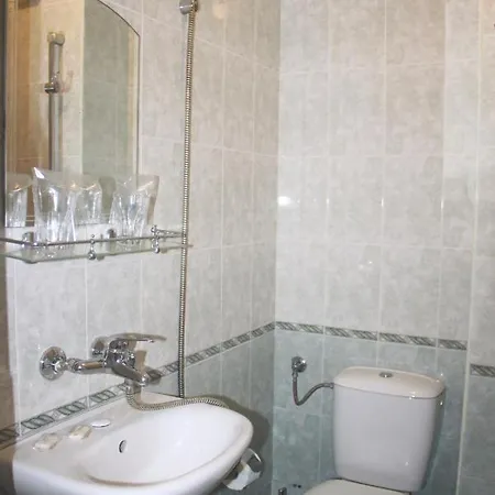 Family Emilia Отель