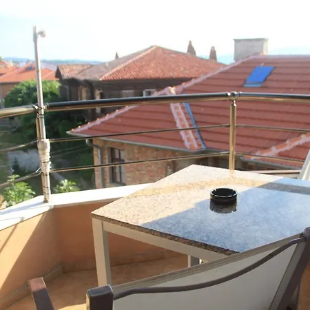 Family Emilia Отель Созополь