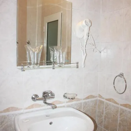 Hotel Family Emilia 3*