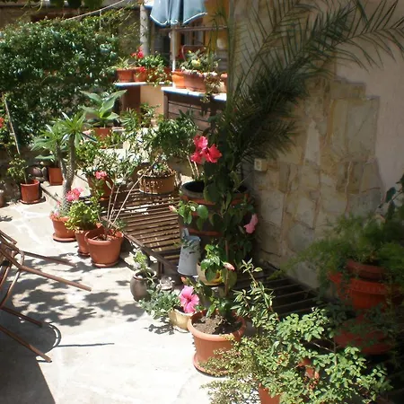 Hotel Family Emilia 3*