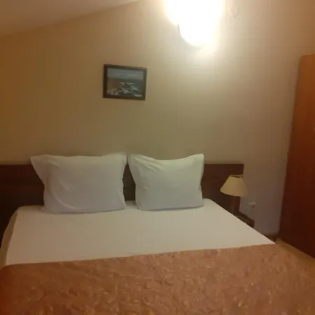 Family Emilia 3* Sozopol